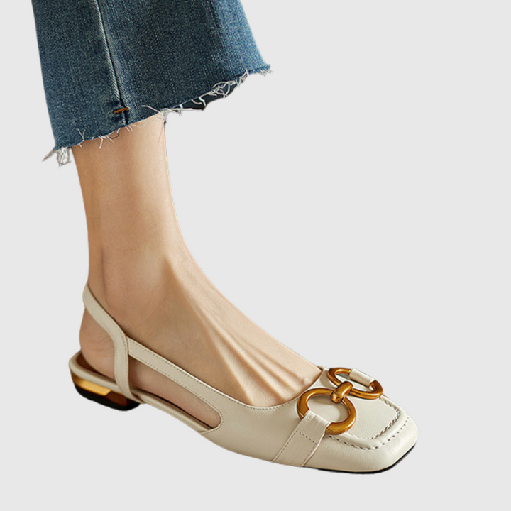 Ivy | Eleganter Slingback mit Metallverzierung