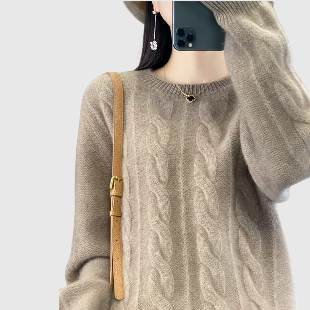 Greta | Kuscheliger Zopfpullover aus Premium-Strick